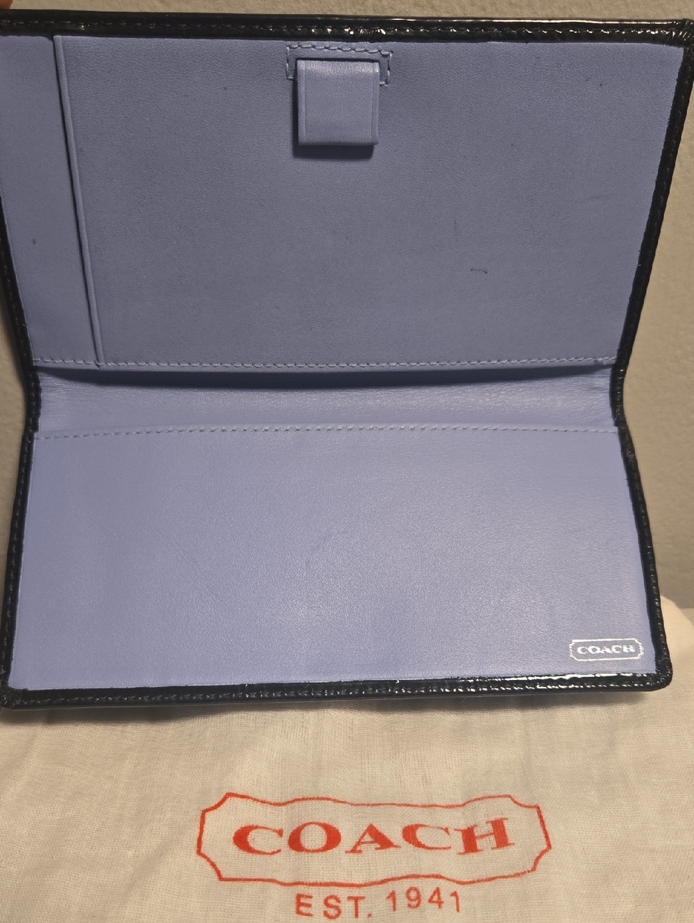 Coach Glossy Black Patent Leather Long Wallet with Silver Logo - Picture 4 of 8